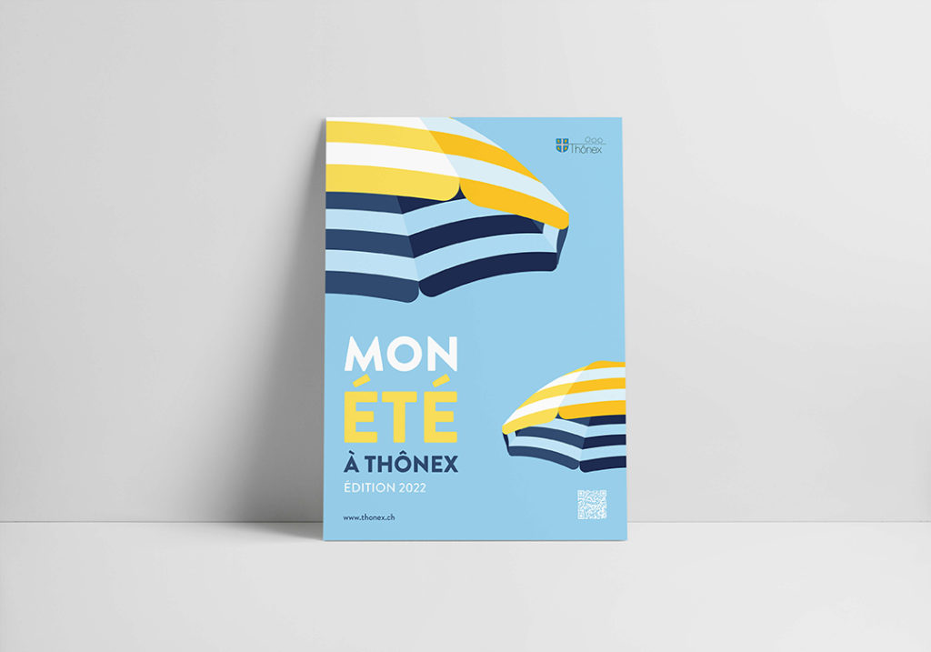 Trois saisons, trois objets inspirés de l’été : un parasol, des tongs et un ballon gonflable. On y ajoute les couleurs de la commune, ainsi qu’une touche de peps supplémentaire.