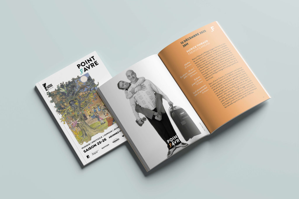 Programmes de saison du Point Favre saison 2025-2026 conçus par Blou Design à Genève. La couverture présente l'affiches de saison créer en collaboration avec l'illustratrice Marion Jiranek. Le programme et supports digitaux ont étét créer sur la base l'iIdentité visuelle mise en place, colorée et contemporaine mettant en valeur les spectacles de musique, humour et jeunesse.